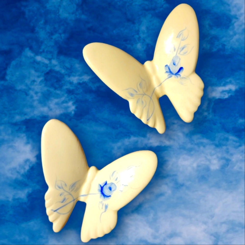 Vtg 2 Butterflies Lasting Products Inc Porcelain Hand Painted Blue Rose Buds